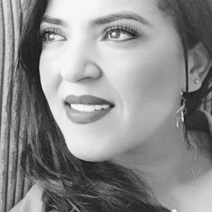 Meet your Posher, Fatima